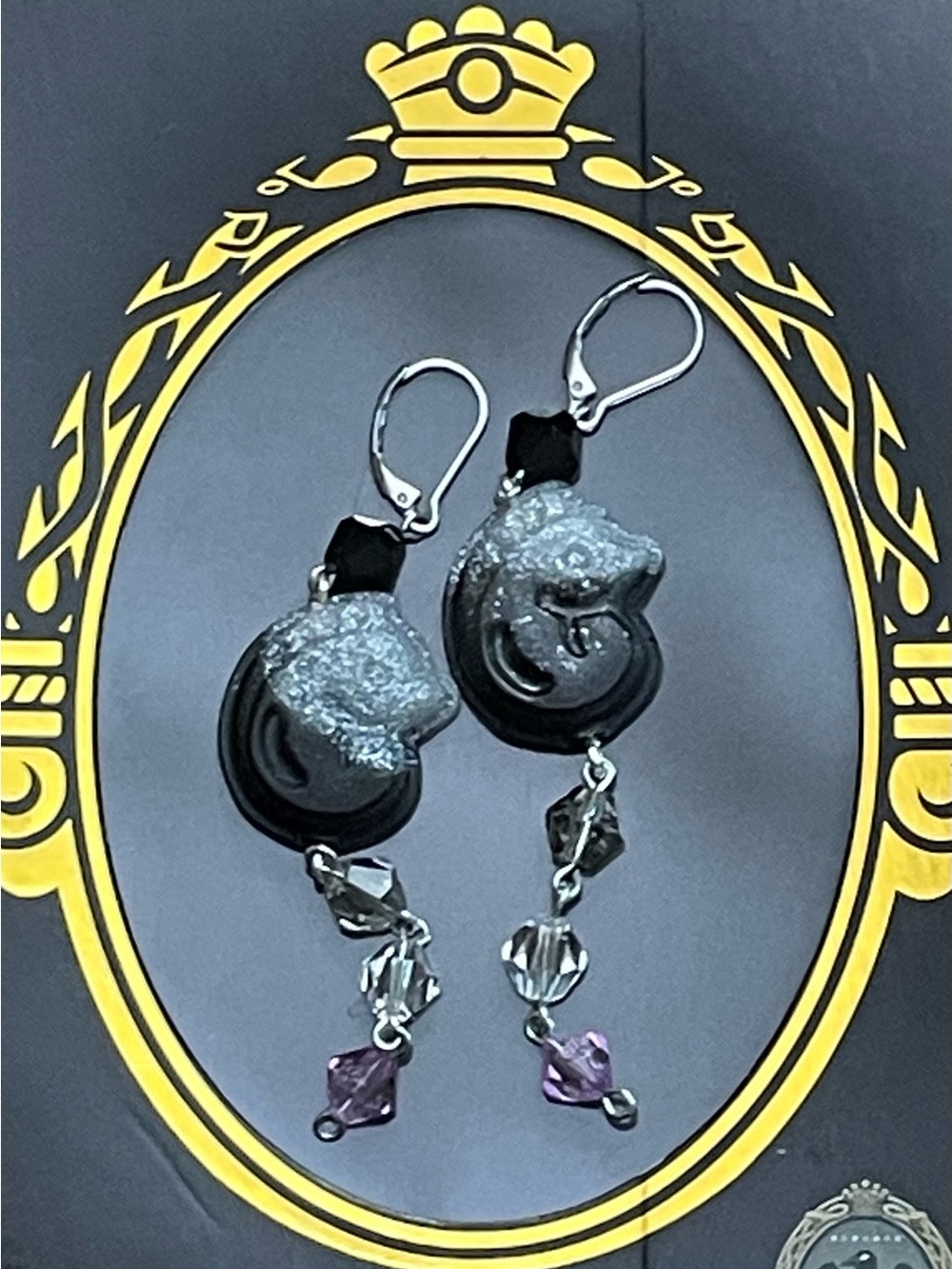 Twisted Wonderland Floyd Leech Inspired Groovy Candy Earrings Nightmare Courier